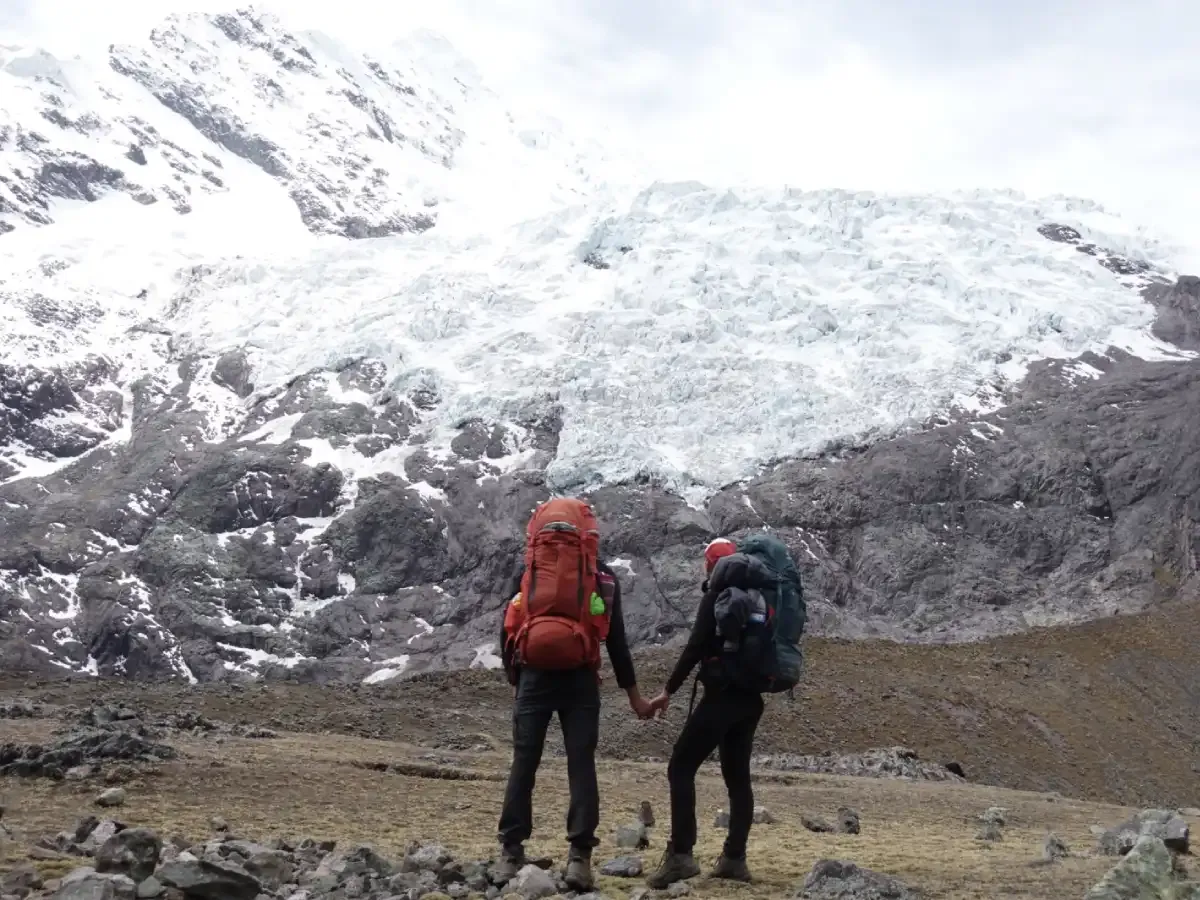 Ausangate Trek and Rainbow Mountain 4 Days