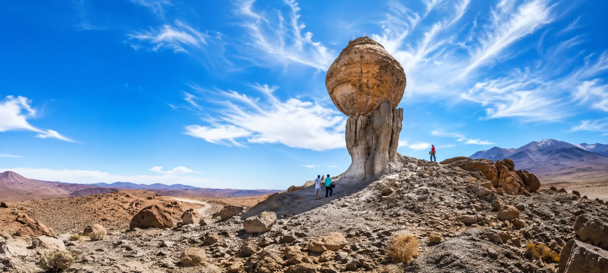 San Pedro de Atacama and Uyuni Salt Flat 4 Days Tour