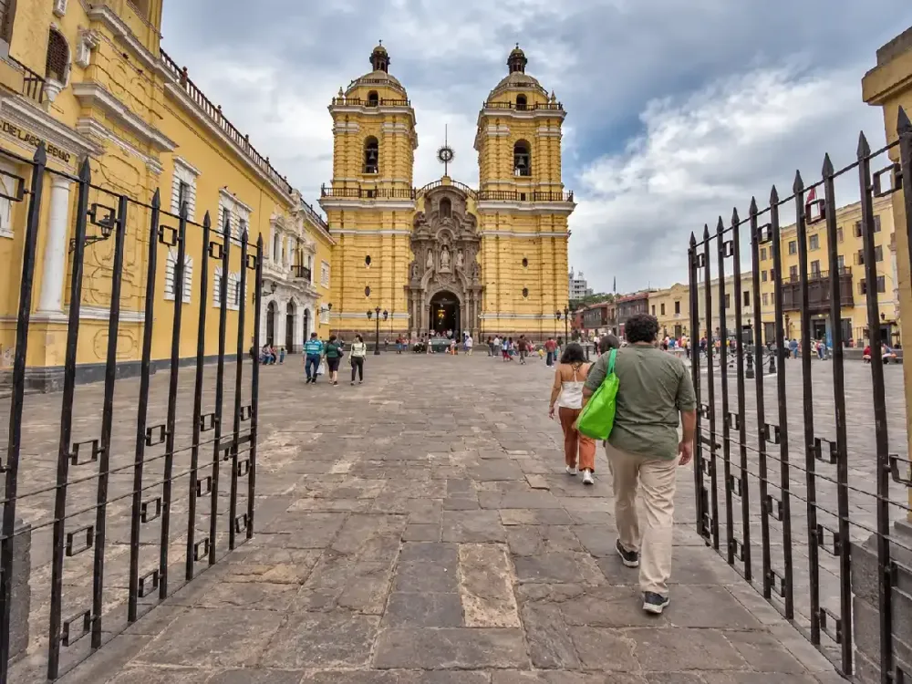 Basílica de San Francisco.webp