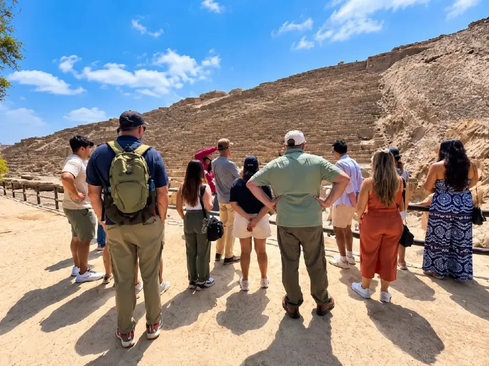 Huaca Pucllana Peru.webp