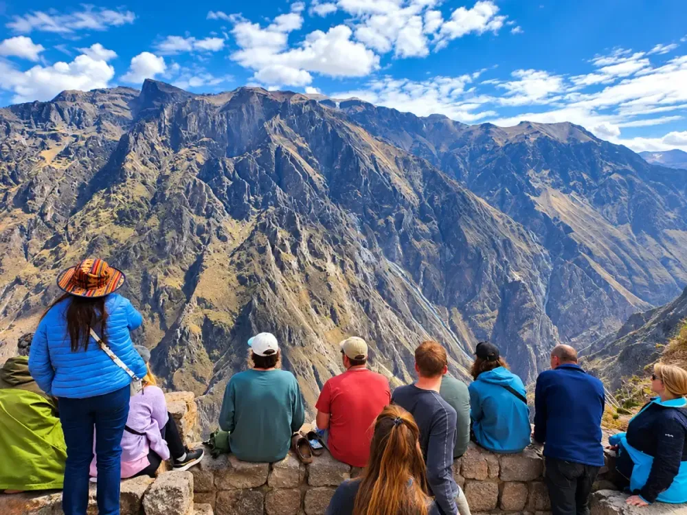 Mirador Cruz del Cóndor.webp