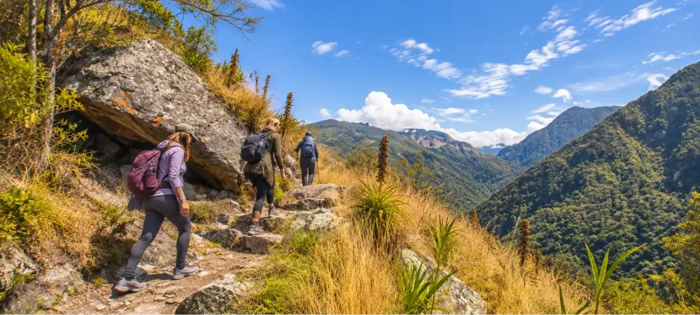 Turismo en camino inca.webp
