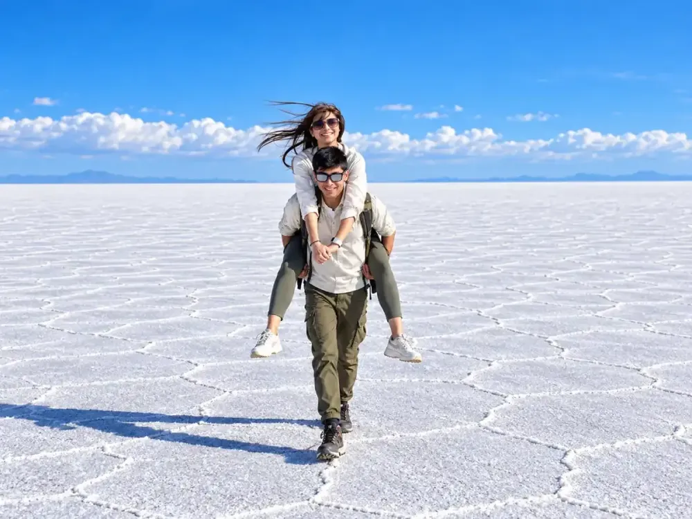 qué ropa llevar a Uyuni.webp