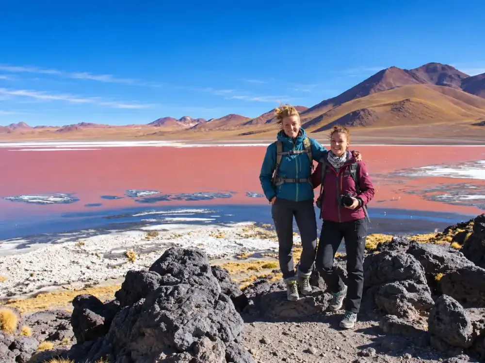 turismo en Laguna Colorada.webp