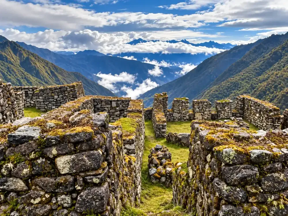 vista panorámica Sayacmarca.webp