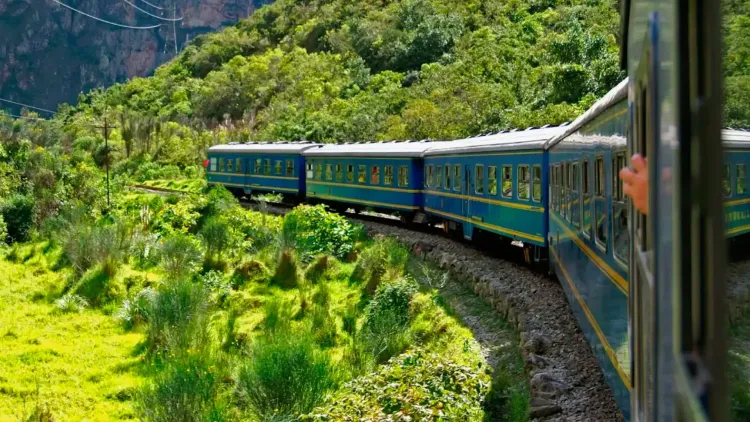 Como chegar a Machu Picchu: guia completo saindo de Cusco